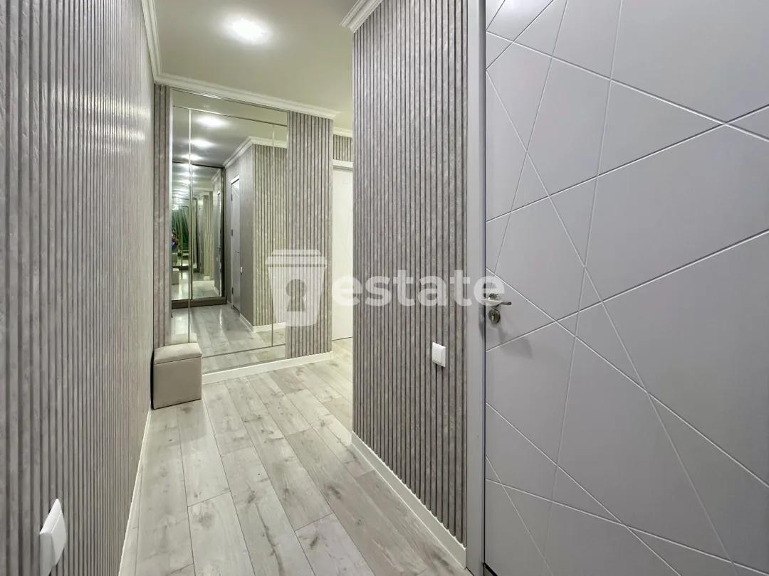 Selling a freshly renovated 2+1 near VOX — photo 7