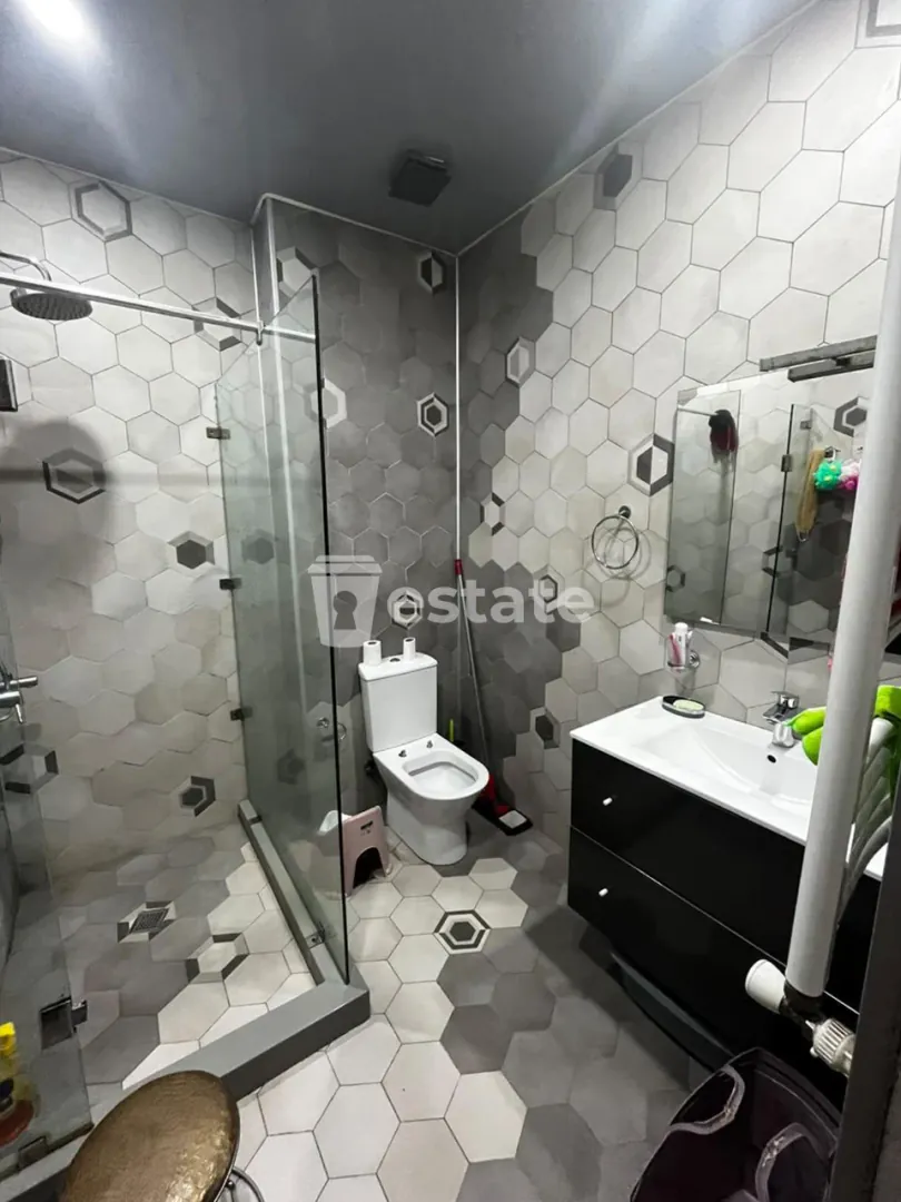 Selling spacious 3+1 apartment — photo 9