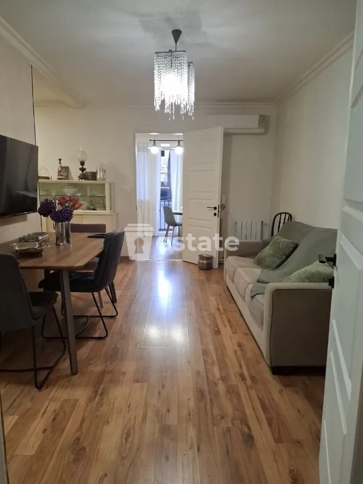 Renting a comfortable 2+1 in old Batumi — photo 1