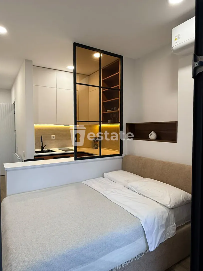 Selling a cozy studio near the Alley of Heroes — photo 3