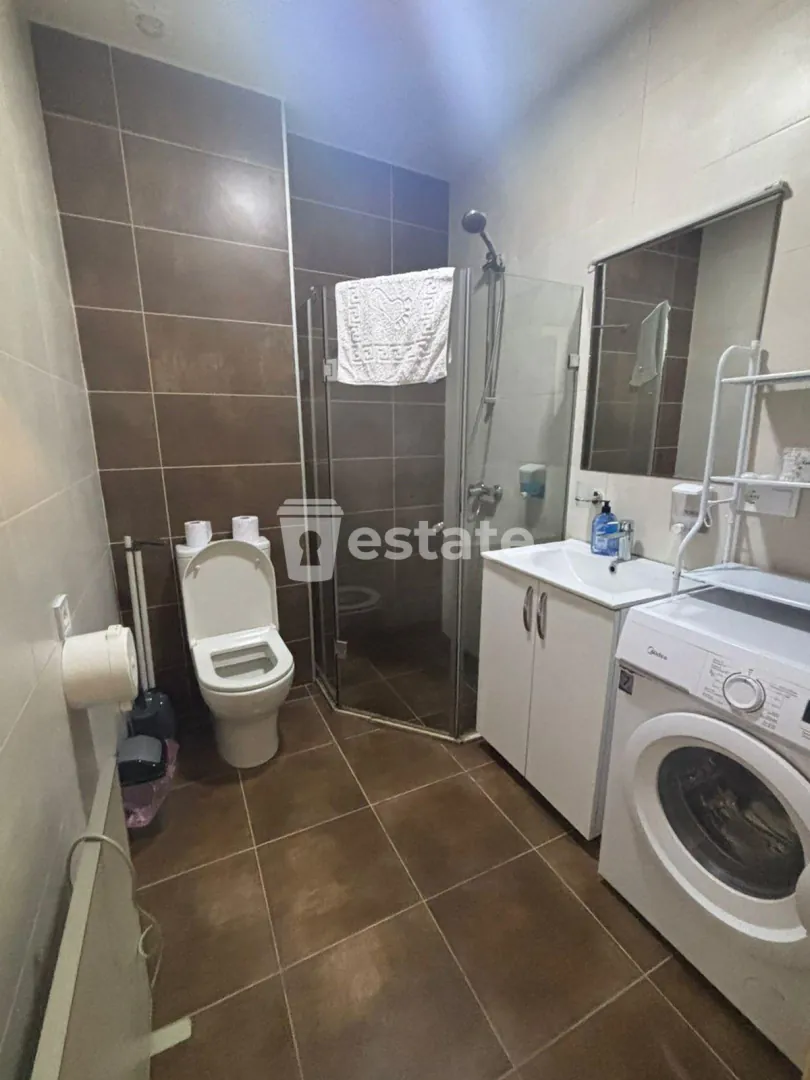 Selling a cozy studio on the new boulevard — photo 4
