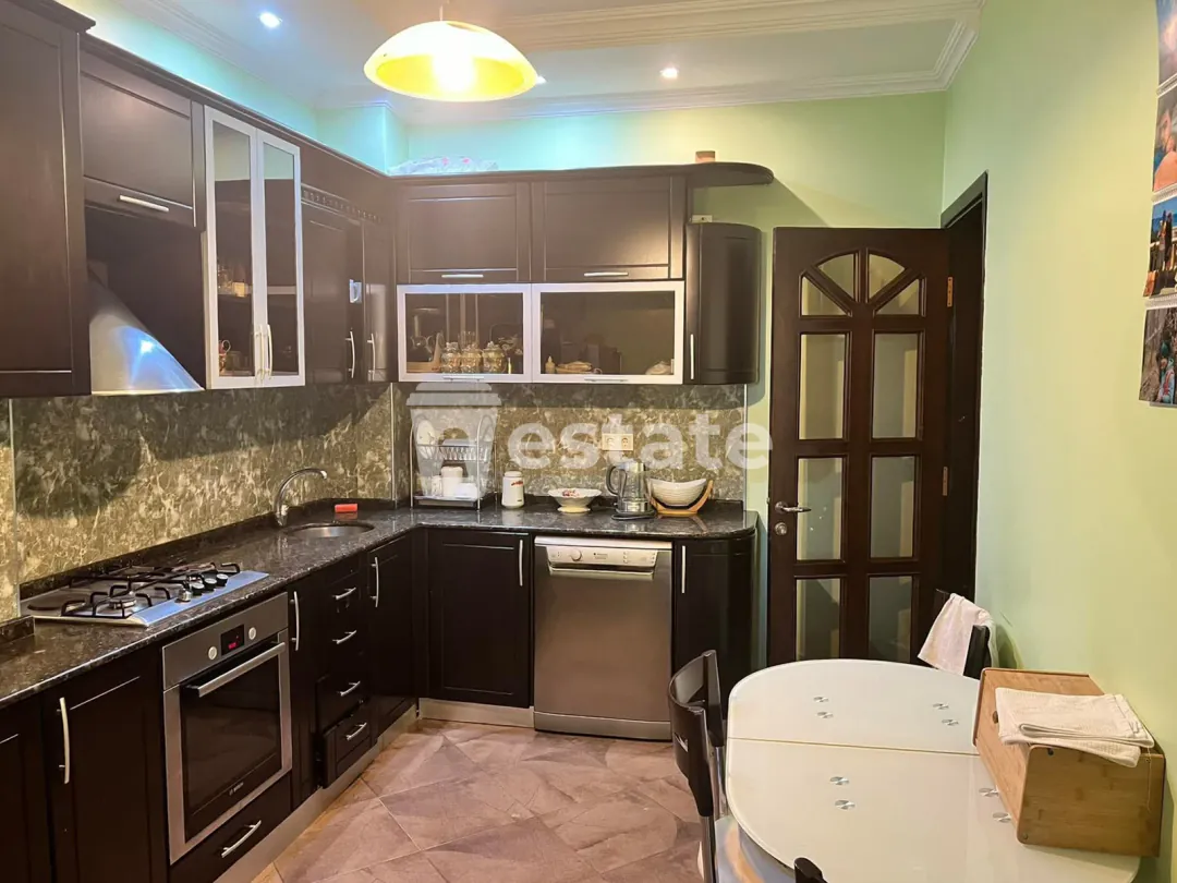 For sale: spacious 2+1 near May 6th Park — photo 4