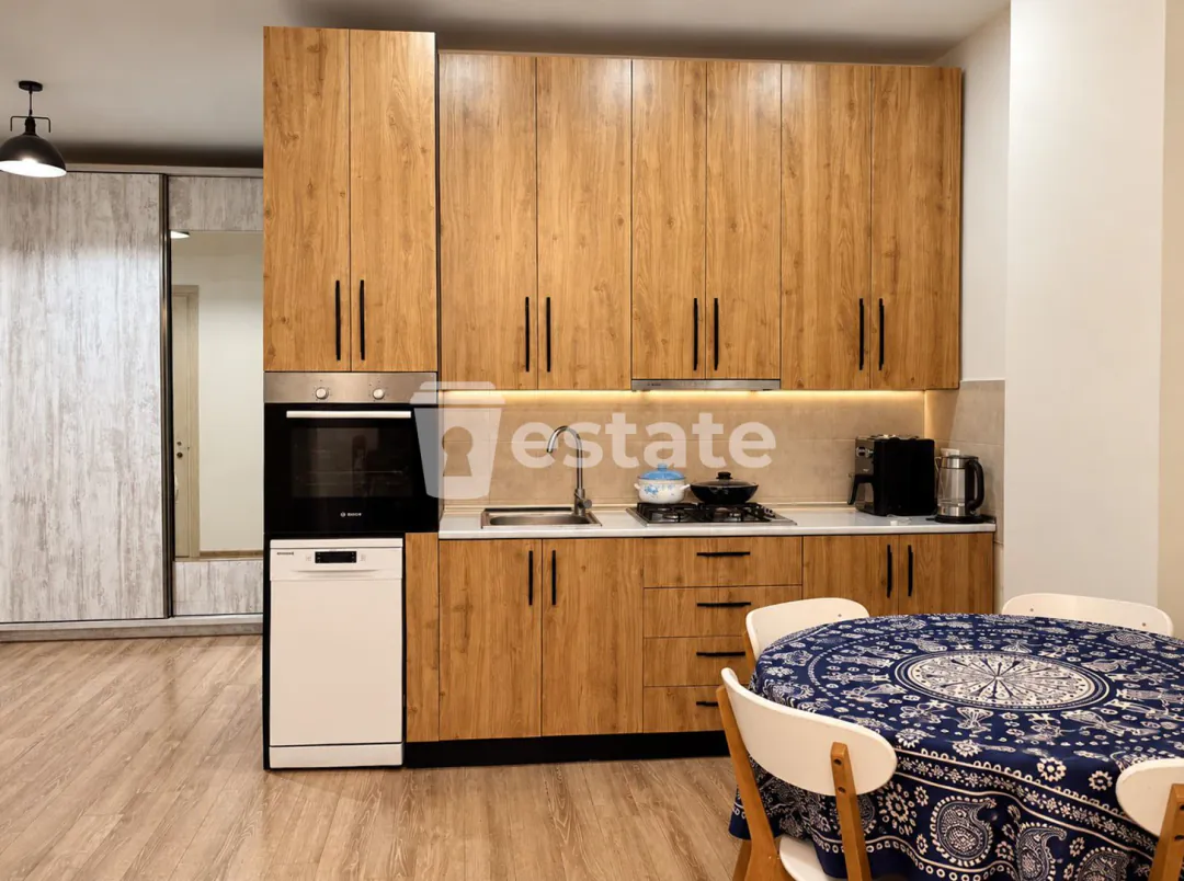 Selling a comfortable 1+1 near old Batumi — photo 2