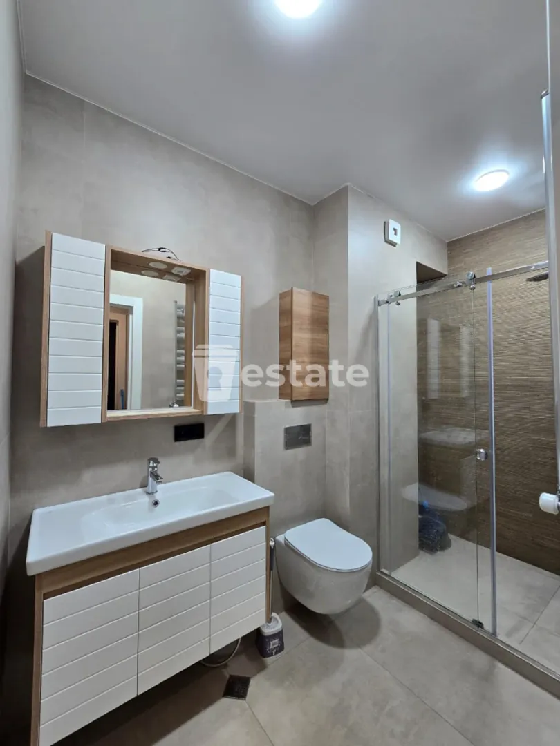 Renting out a modern 1+1 apartment on New Boulevard — photo 7