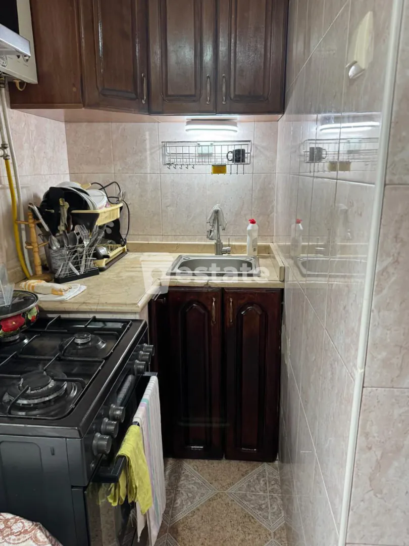 Spacious 2+1 apartment for rent in Batumi center — photo 4