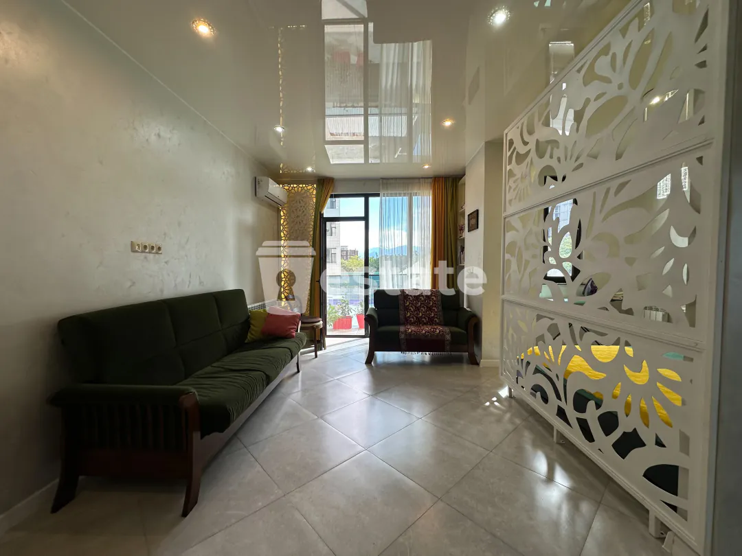 Selling a spacious studio on the new boulevard — photo 1