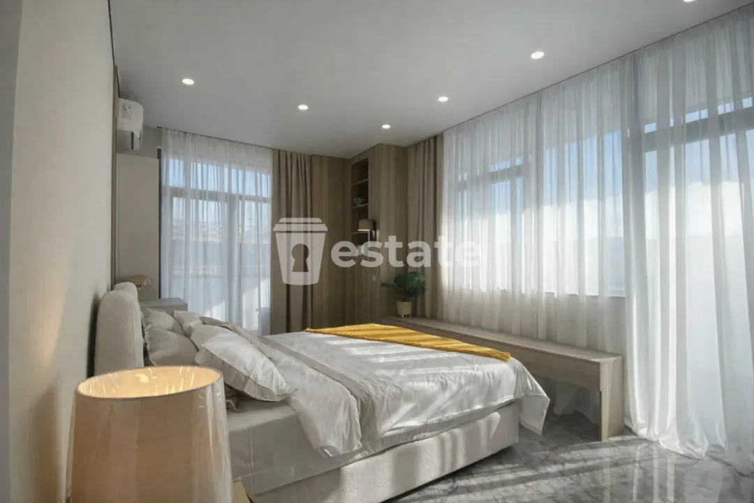 Selling spacious 2+1 on Heroes Alley — photo 4