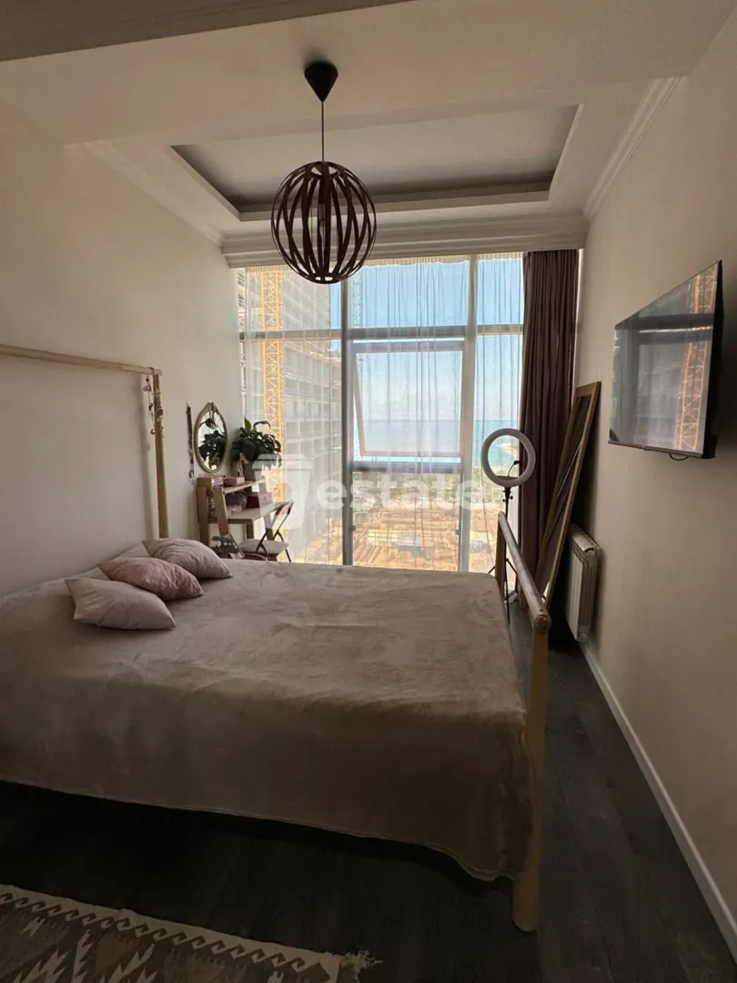 Selling comfortable 2+1 near Batumi Mall — photo 3