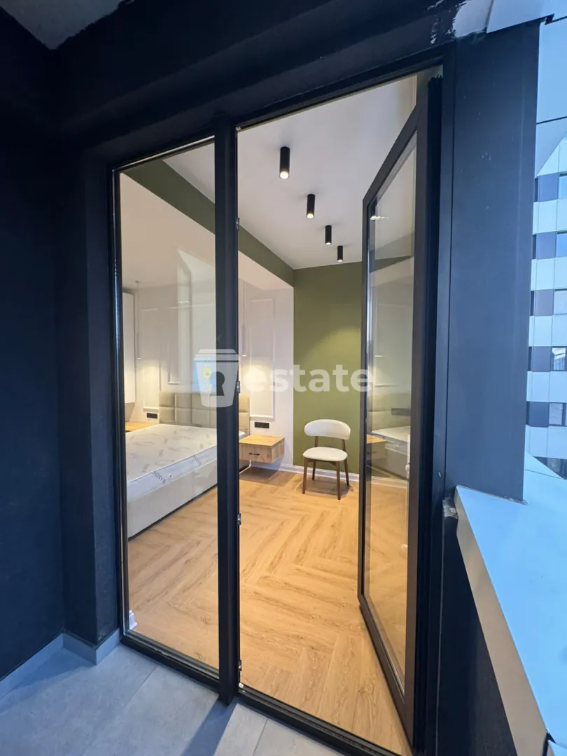 Renting out a fresh 1+1 near the Alley of Heroes — photo 8
