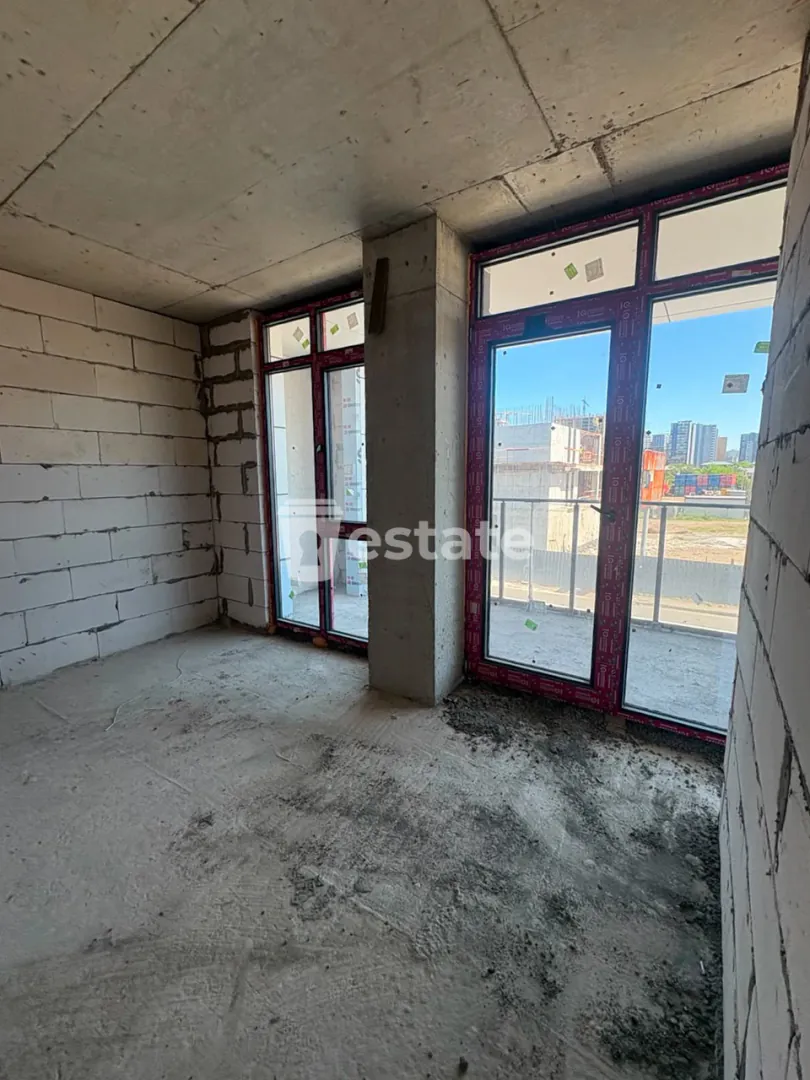 Selling a black frame structure near the airport — photo 4