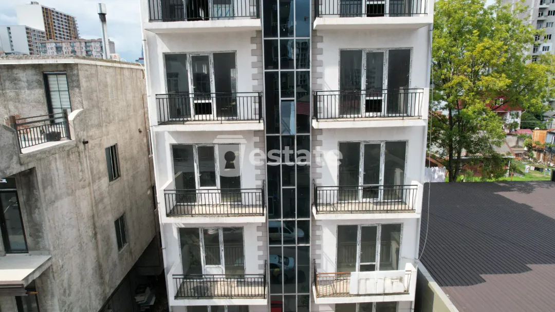Selling entire house (6 floors) — photo 3