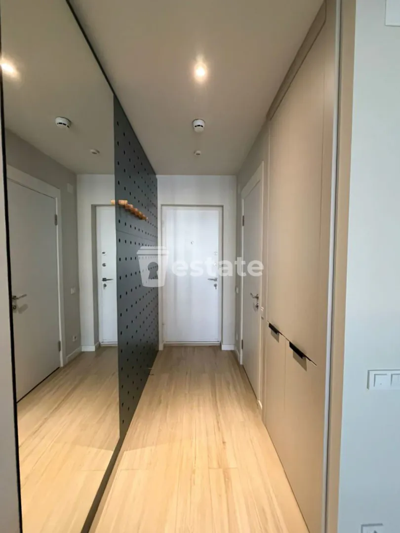 Modern studio for rent in Next — photo 5