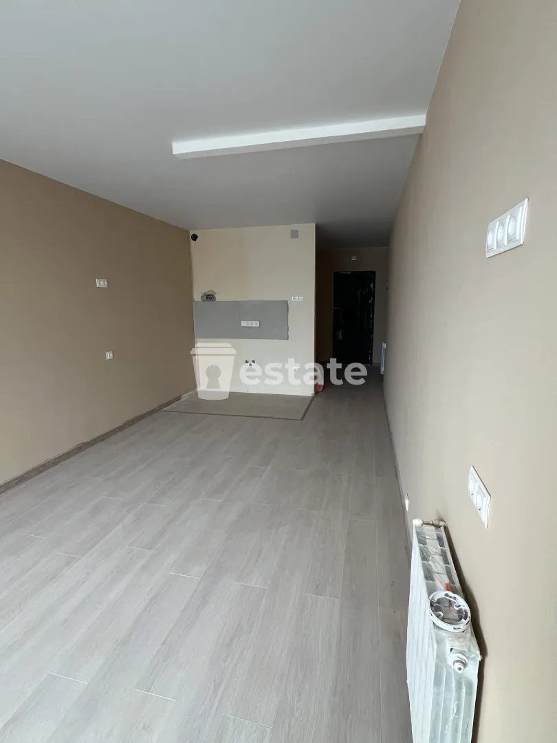 Selling a new studio on Heroes Alley — photo 2