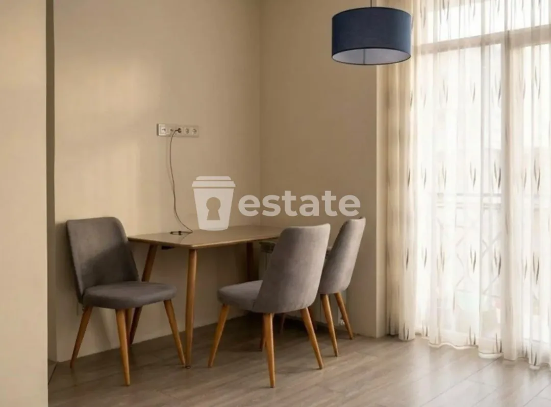Bright 1+1 apartment for sale in central Batumi — photo 2
