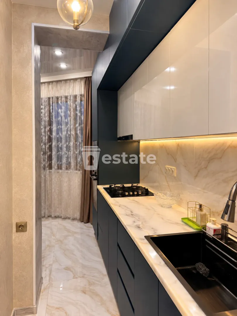 Spacious 3+1 for rent near the new boulevard — photo 2