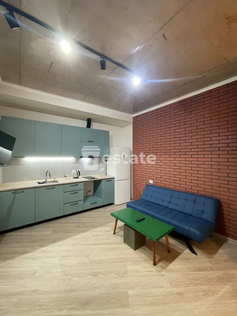 Fresh studio for sale — photo 1