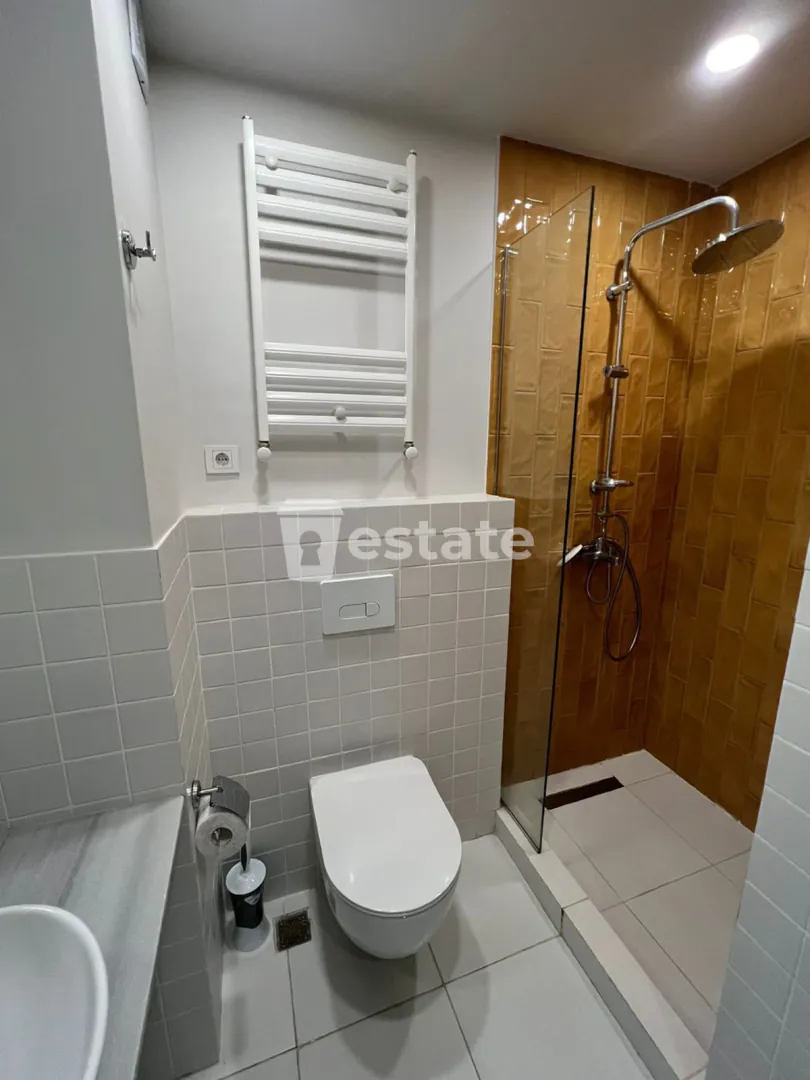 Selling a modern studio near Grand Mall — photo 5