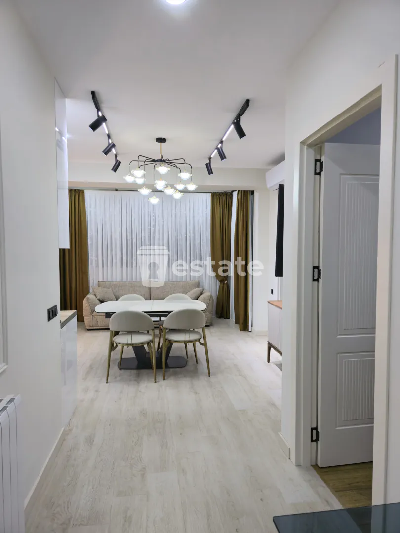Renting out a bright 2+1 apartment near the Alley of Heroes — photo 4