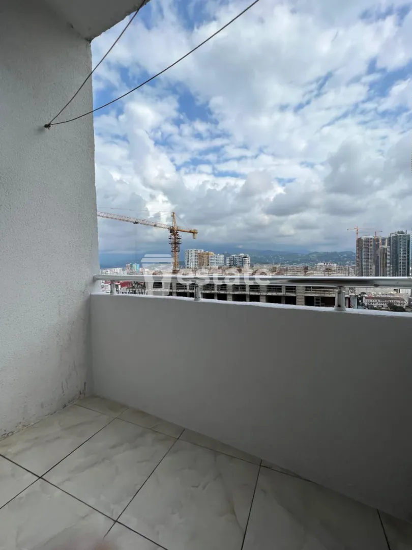 Selling a comfortable studio near Batumi Mall — photo 9