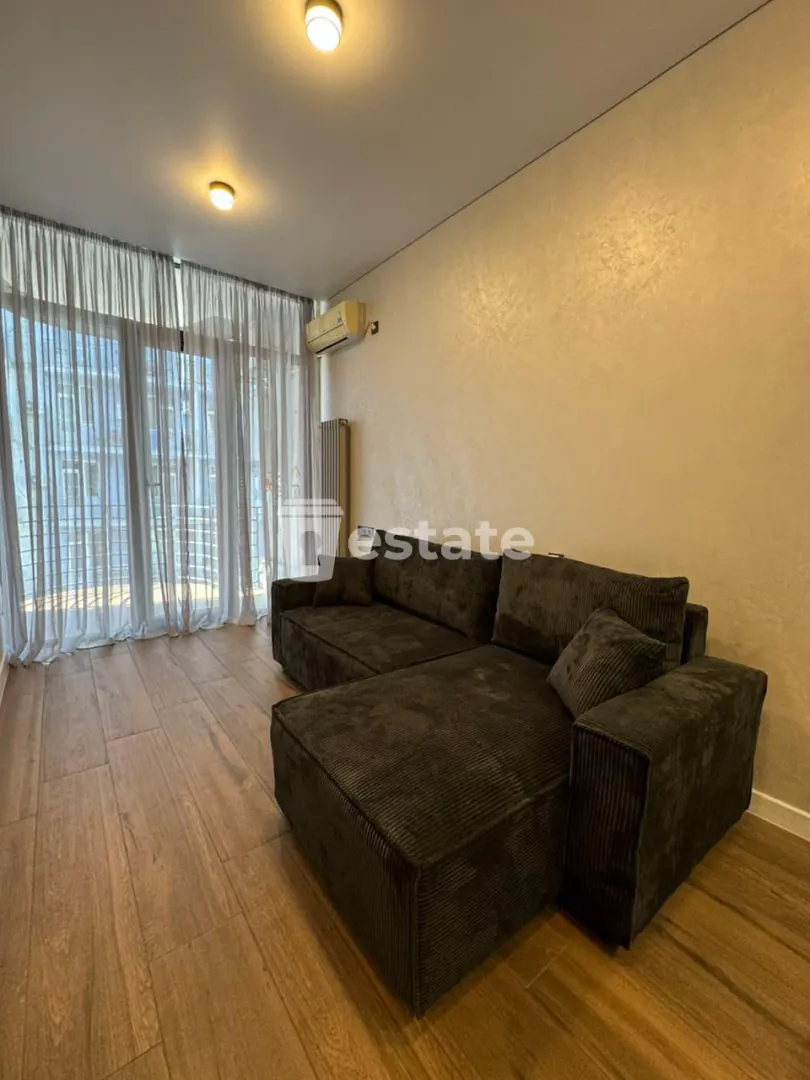 Renting out a comfortable 1+1 near May 6th Park — photo 1