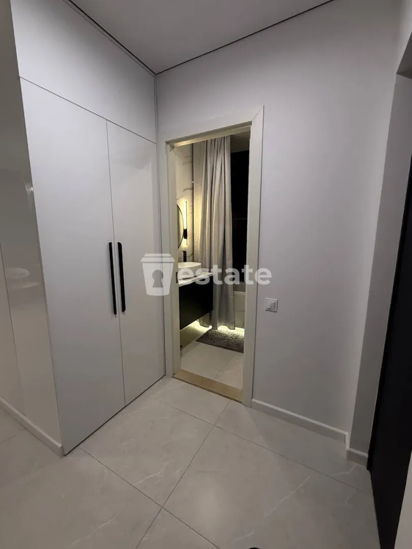 Selling modern 1+1 near the new boulevard — photo 9