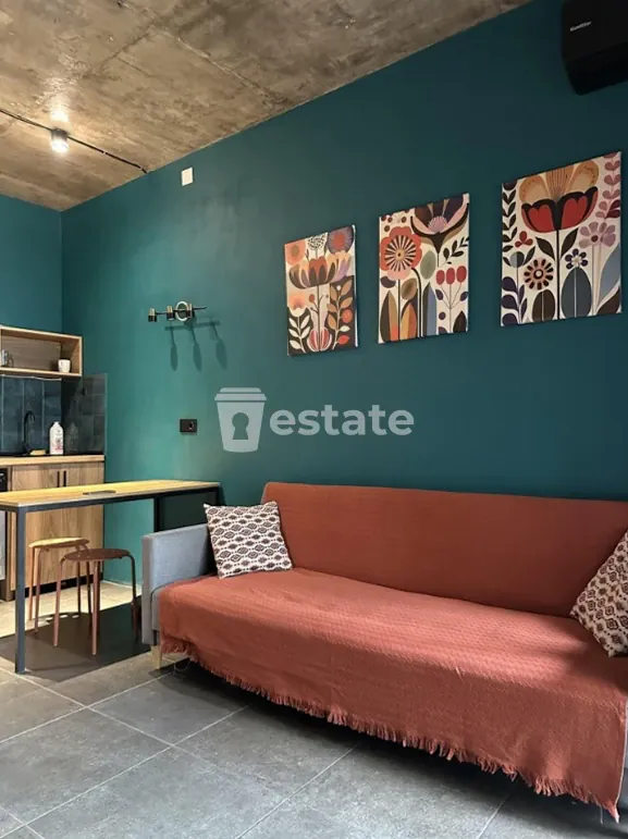 Selling a stylish studio near the new boulevard — photo 1