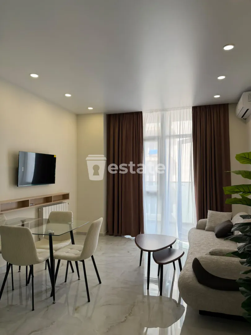 Modern 1+1 apartment for rent on the new boulevard — photo 1