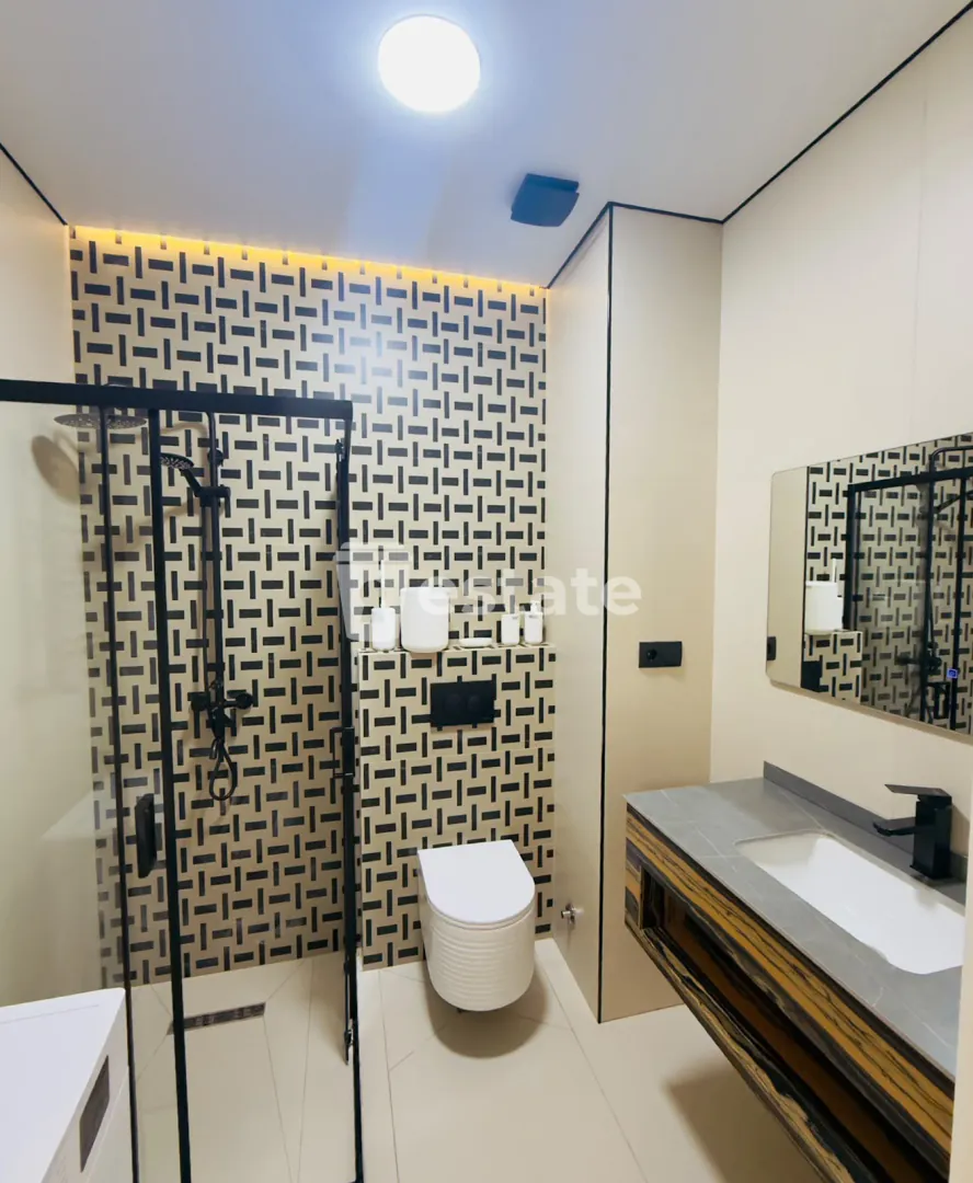 Selling a comfortable studio near Alley of Heroes — photo 8
