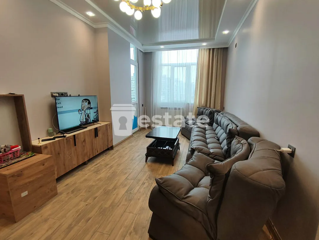 Renting out a spacious 3+1 apartment near the new boulevard — photo 1