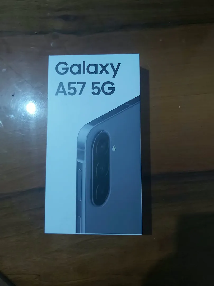 Galaxi A57 5 g — photo 1