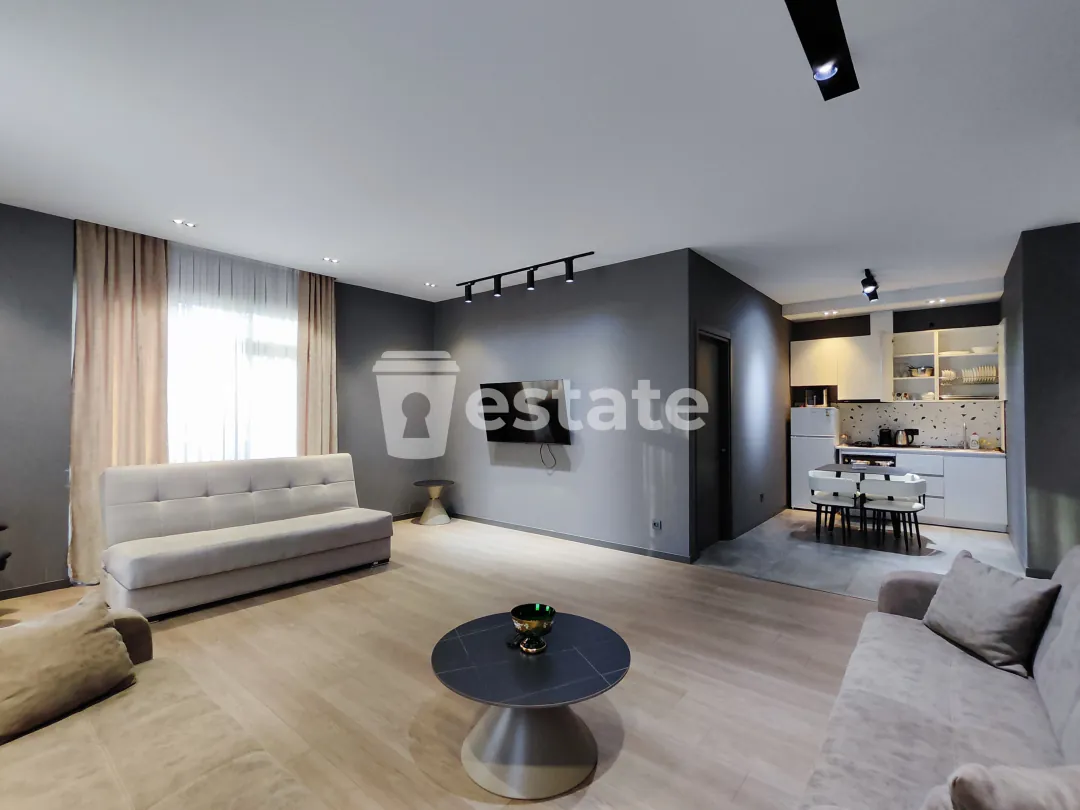Spacious 2+1 apartment for rent near Heroes Alley — photo 2