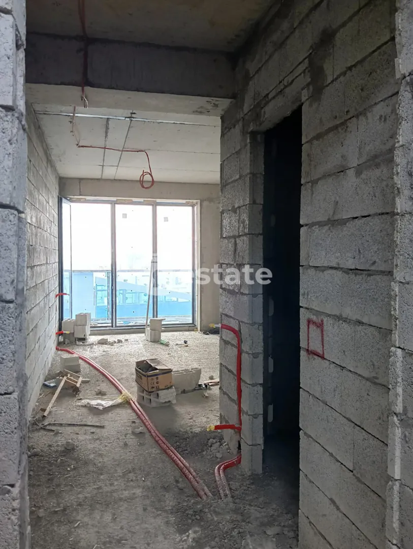 Studio apartment for sale in white frame construction on Heroes Alley — photo 1