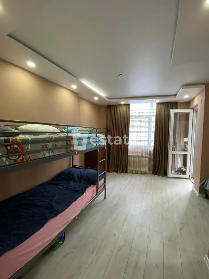 Selling spacious 1+1 near Grand Mall — photo 5