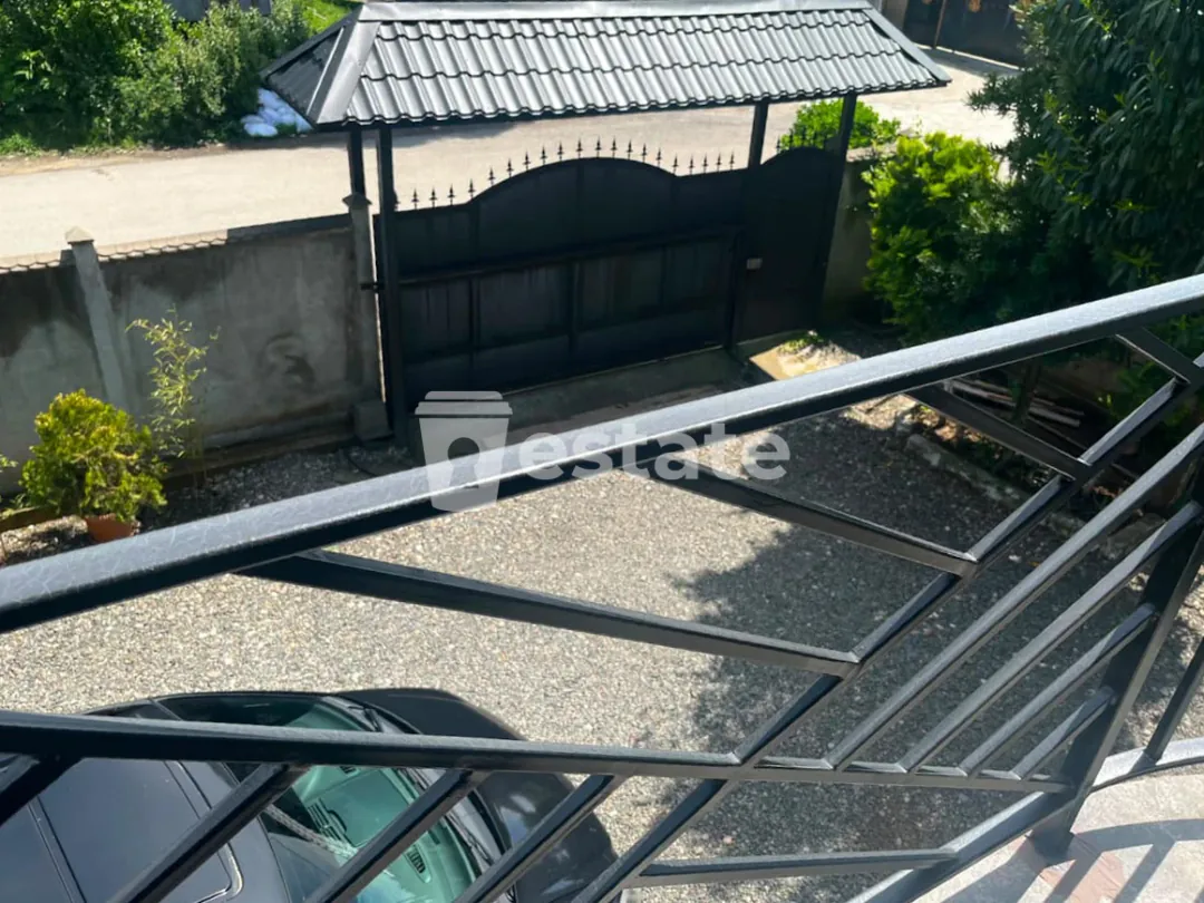 Spacious private house for rent — photo 8