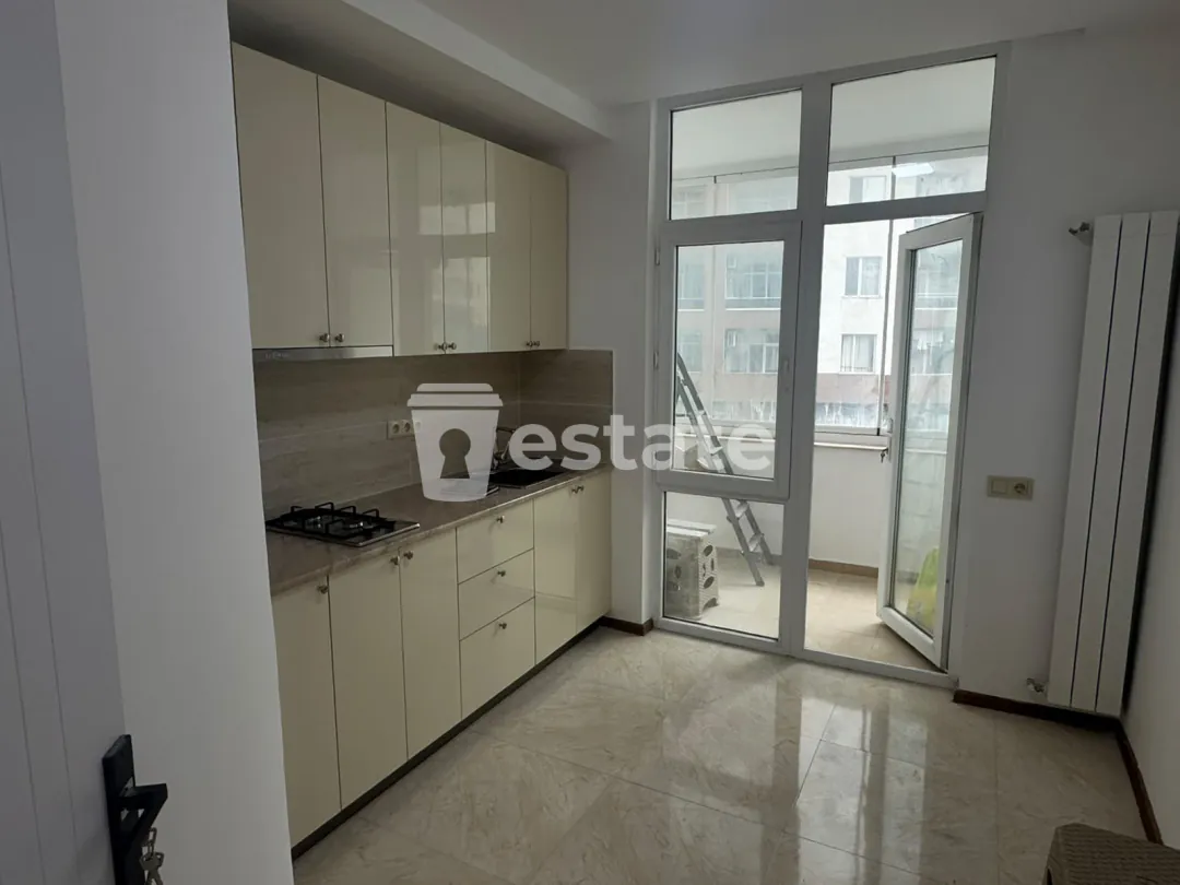 Commercial space for rent near VOX — photo 5