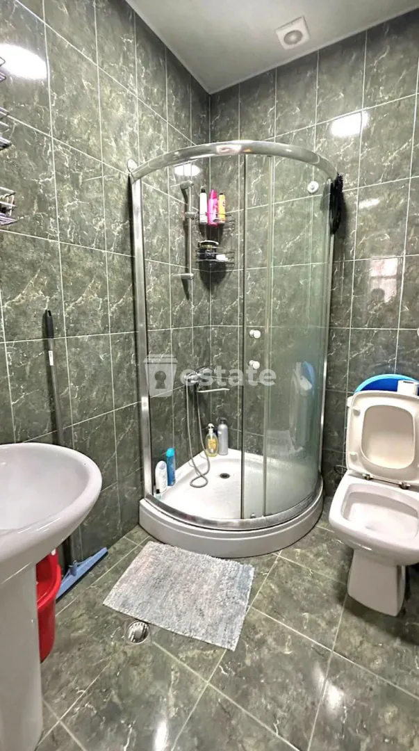Selling a comfortable 2+1 apartment in old Batumi — photo 7