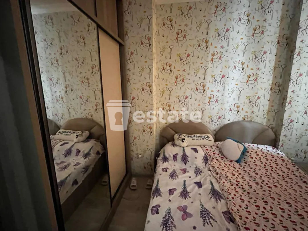 Selling spacious 3+1 apartment — photo 4