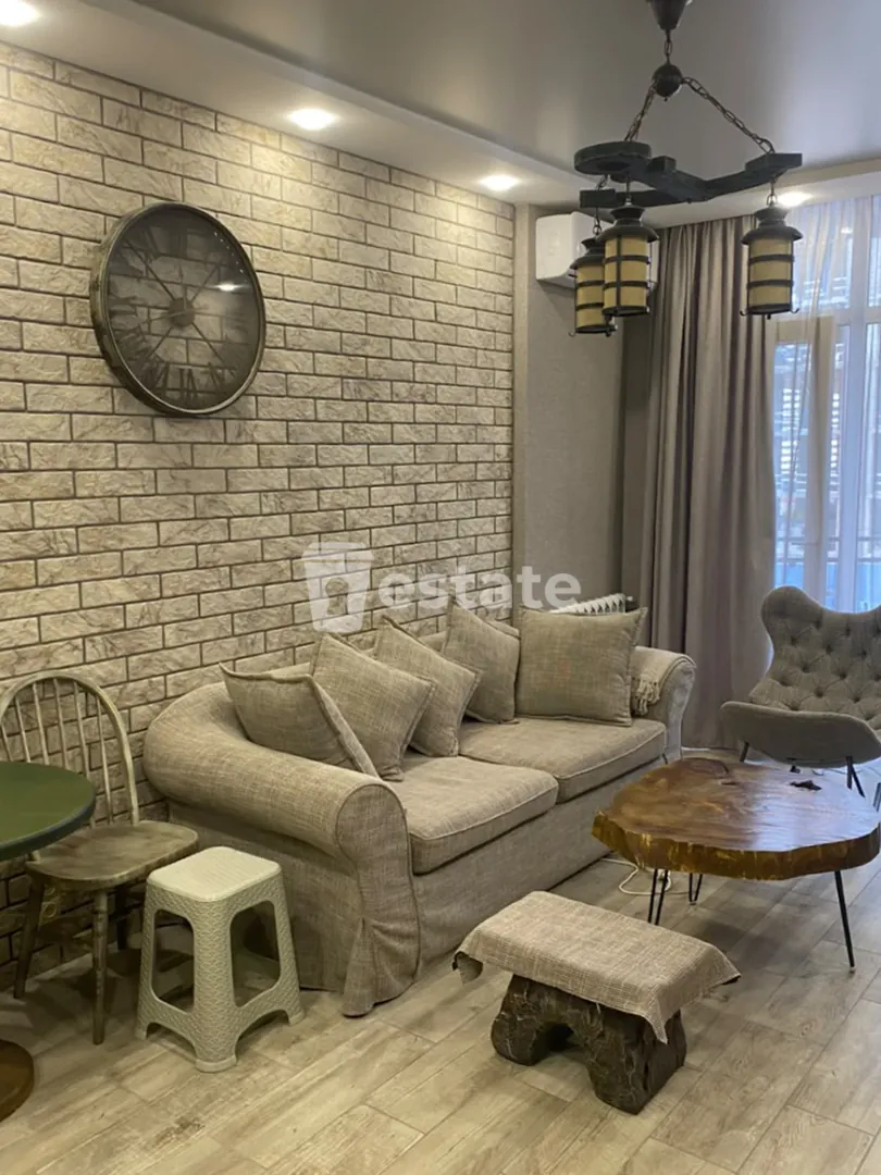 Cozy 2+1 apartment for sale near the new boulevard — photo 1