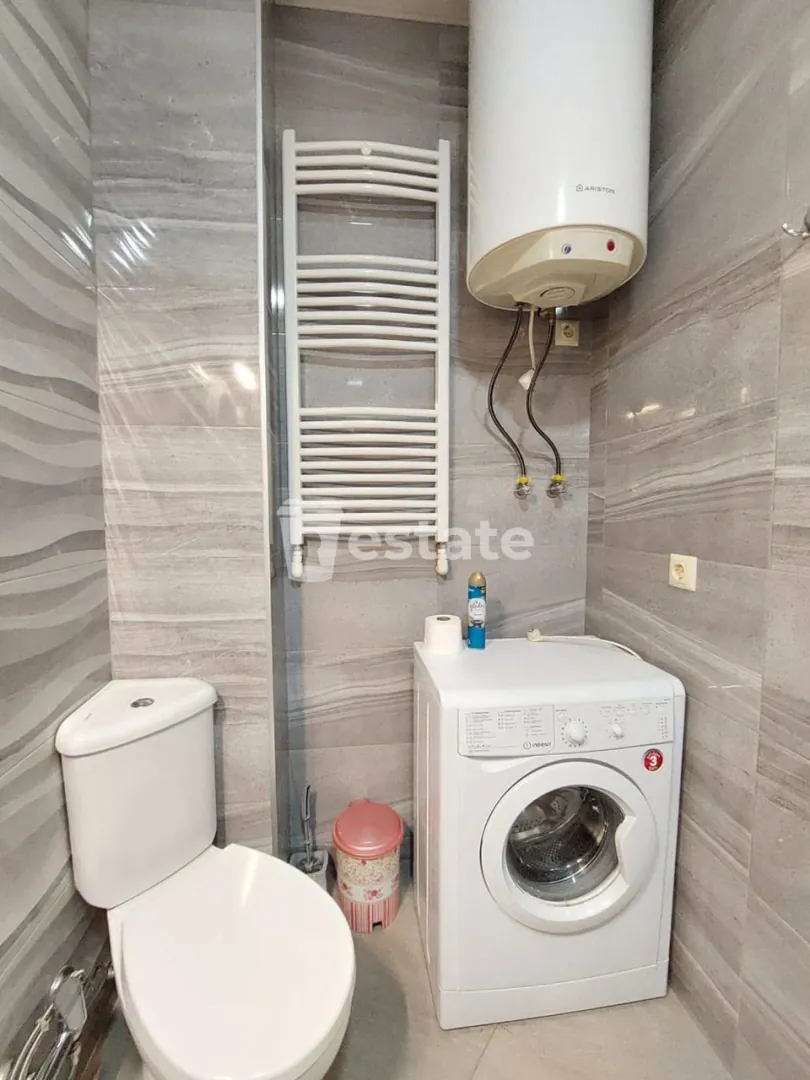 Сдам просторную 2+1 в старом Батуми — photo 9