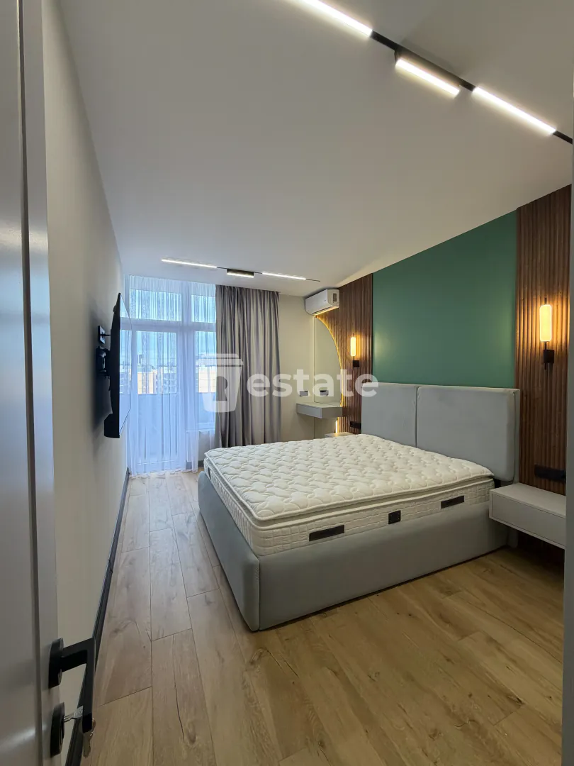 Selling modern 1+1 on New Boulevard — photo 4