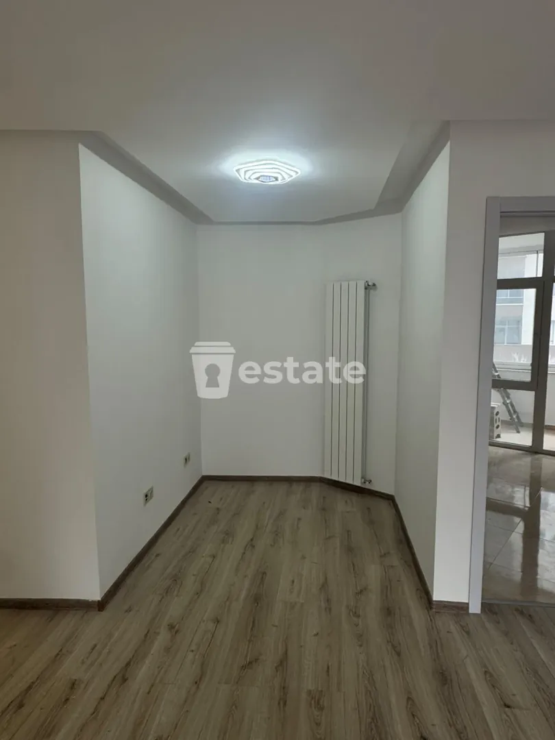 Commercial space for rent near VOX — photo 3
