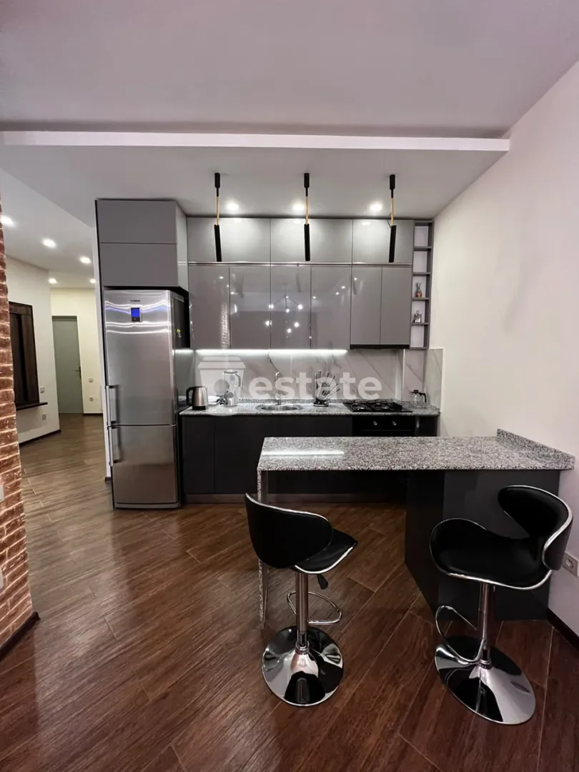 Stylish 1+1 apartment for rent near Batumi Mall — photo 2