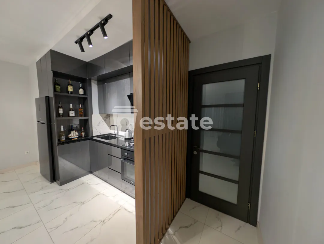 Selling a spacious 2+1 apartment — photo 2