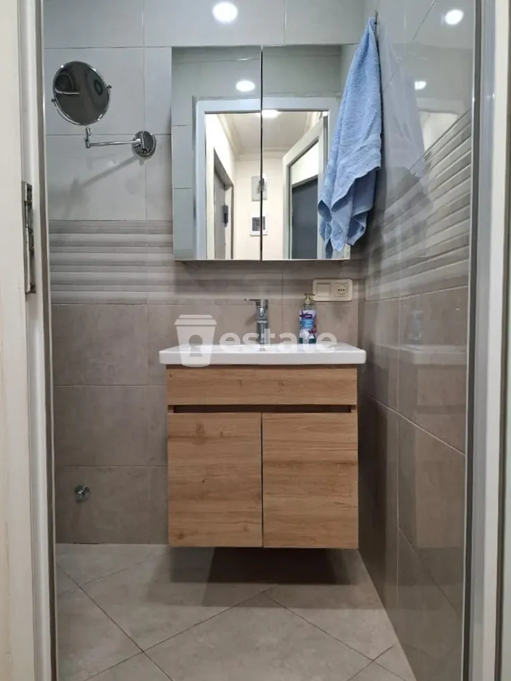 Renting a comfortable 2+1 in old Batumi — photo 9