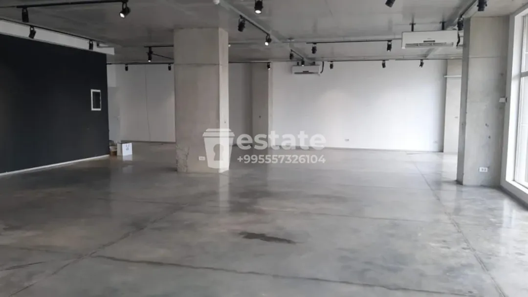 Selling commercial premises opposite the stadium — photo 8