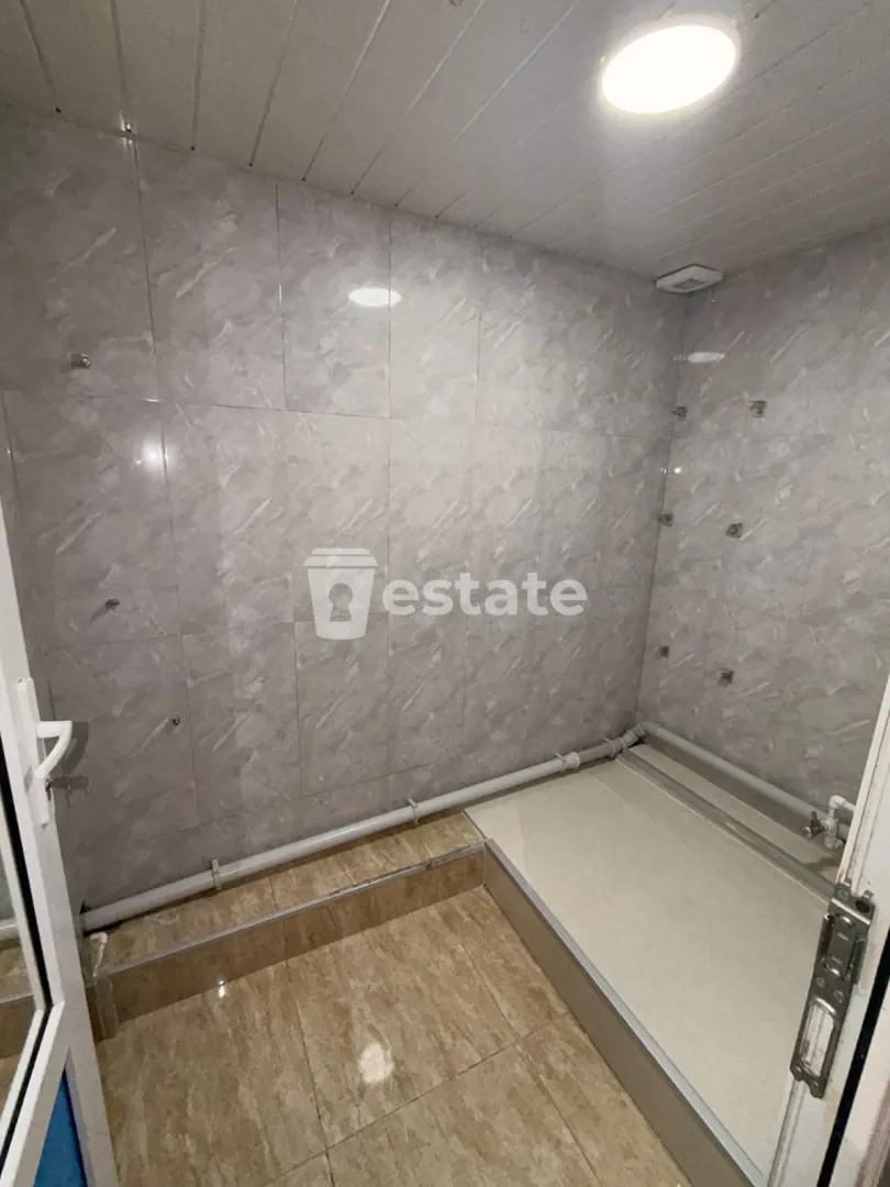 For rent: Spacious commercial premises (food service) — photo 9