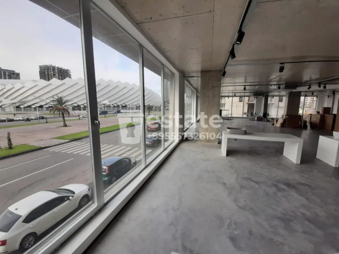 Selling commercial premises opposite the stadium — photo 7