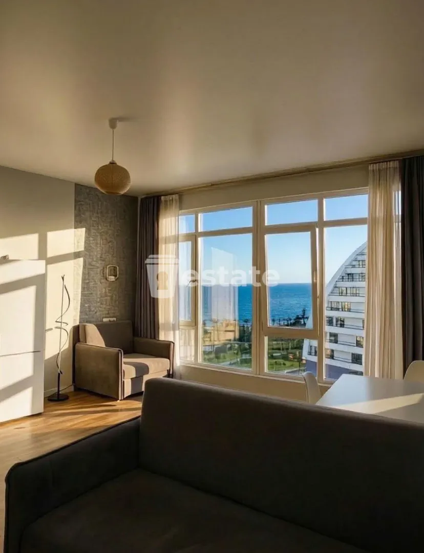 Selling a bright 1+1 apartment on the new boulevard — photo 3