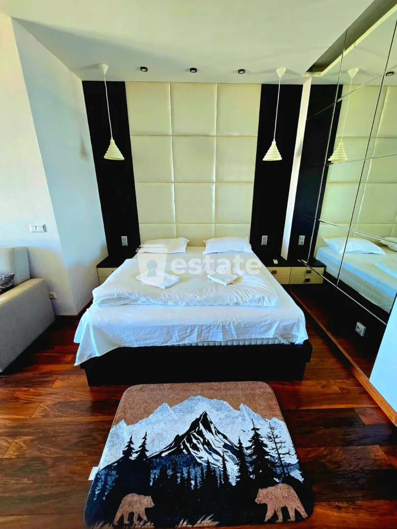 Spacious studio for rent in Porta Tower — photo 3