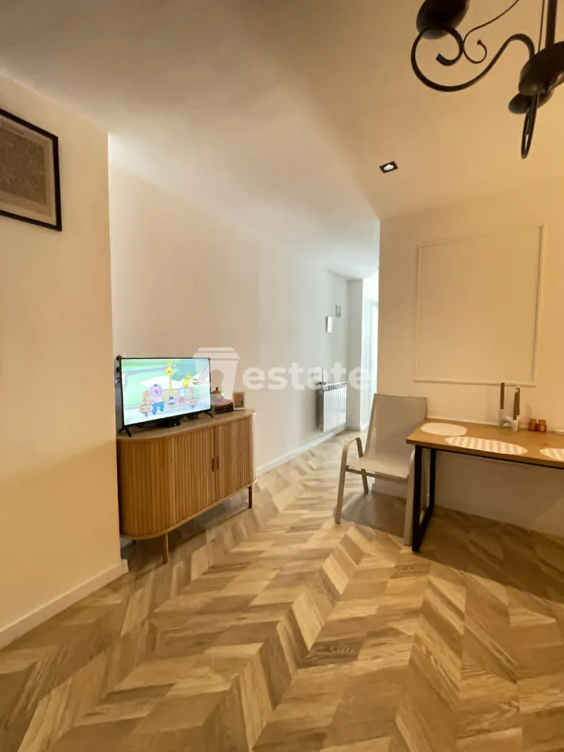 Selling a cozy 1+1 apartment in Elt quarter — photo 2